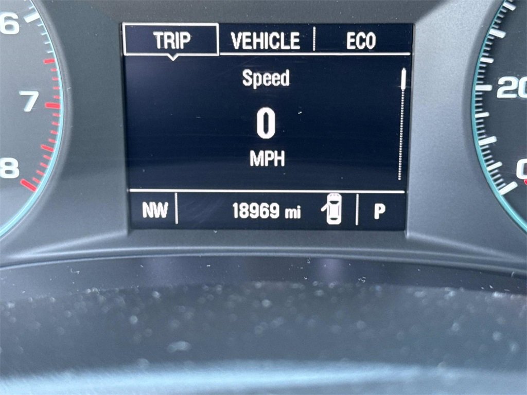 Used 2025 Chevrolet Malibu LT image 14