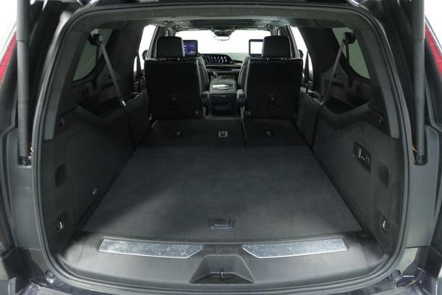 Used 2022 Cadillac Escalade ESV Sport Platinum AWD/4WD image 36