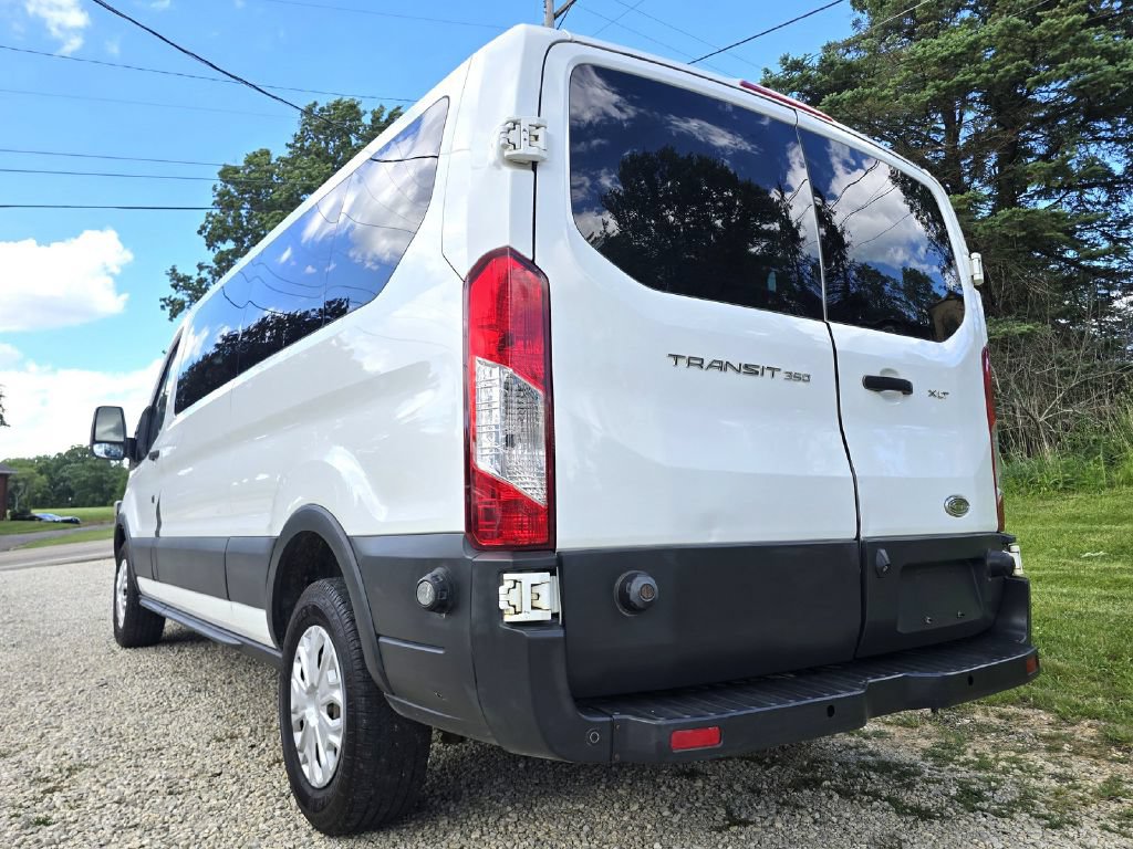 Used 2015 Ford Transit 350 XLT RWD image 4