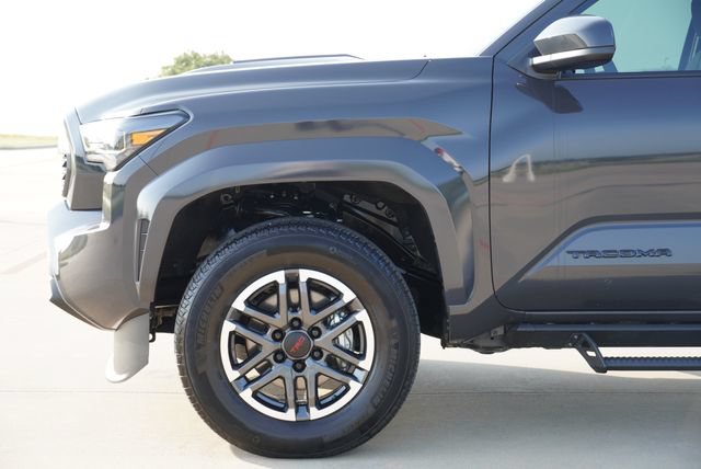 Used 2026 Toyota Tacoma TRD Sport RWD image 5