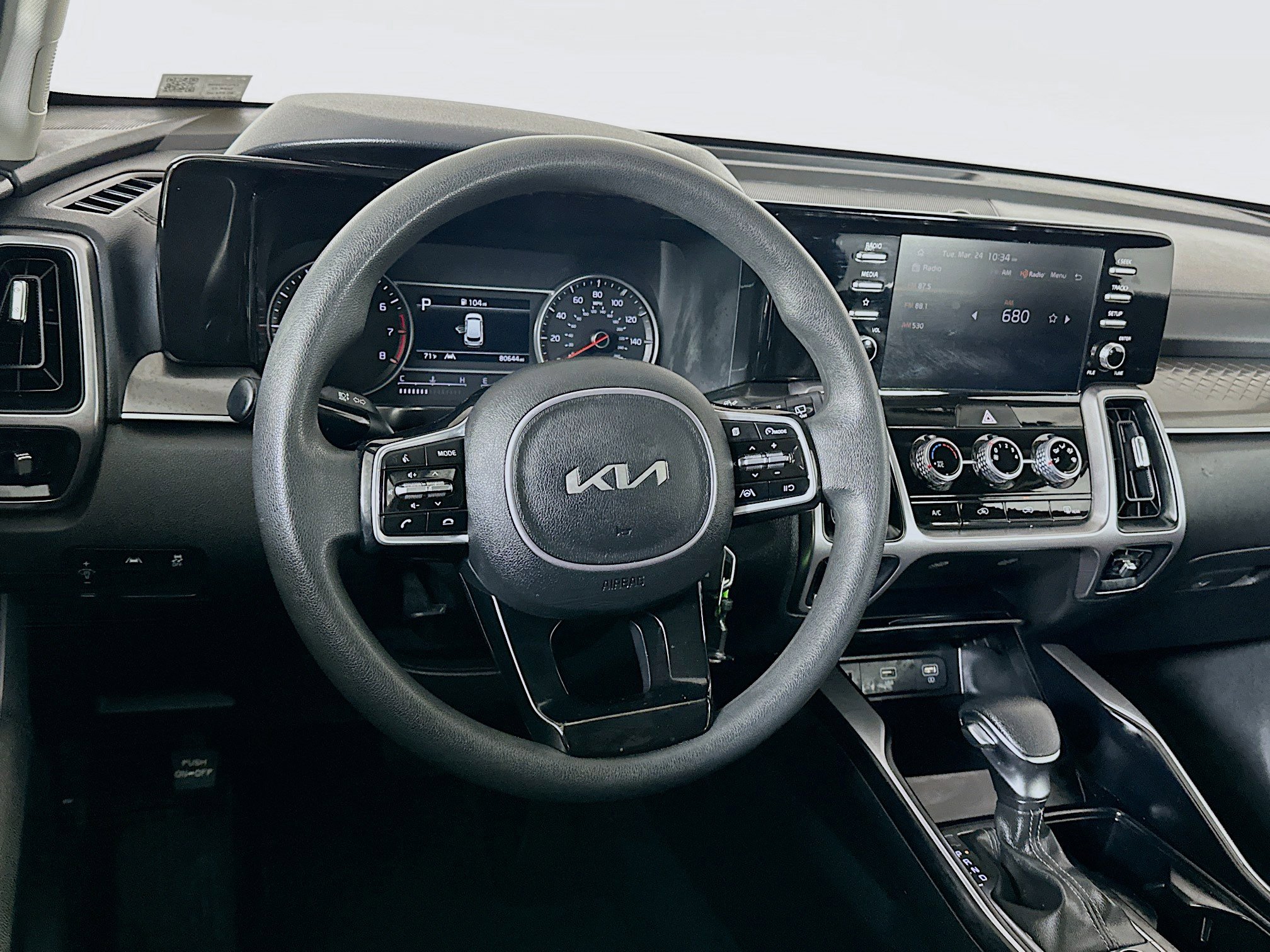 Used 2023 Kia Sorento LX image 18