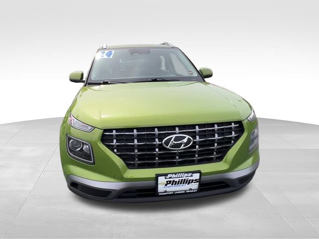 Used 2024 Hyundai Venue SEL FWD image 8