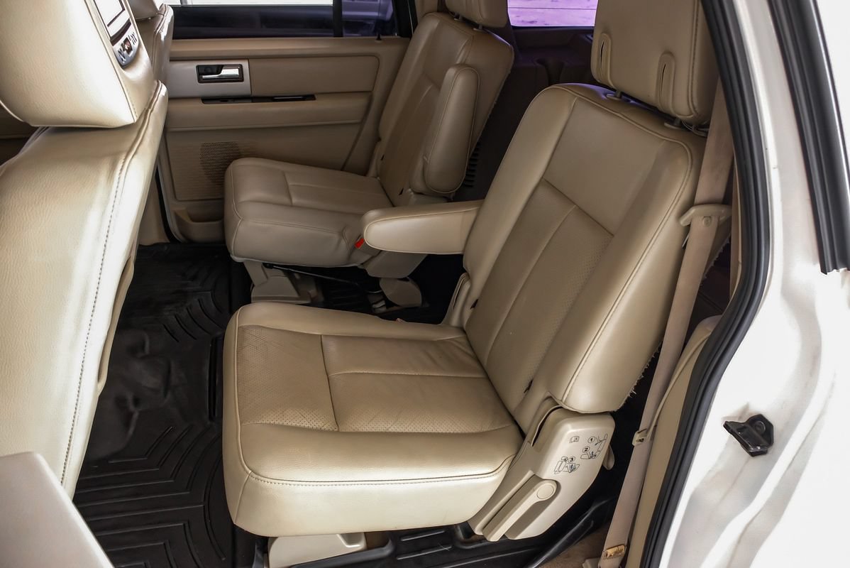 Used 2014 Ford Expedition EL Limited w/ Equipment Group 301A AWD/4WD image 39