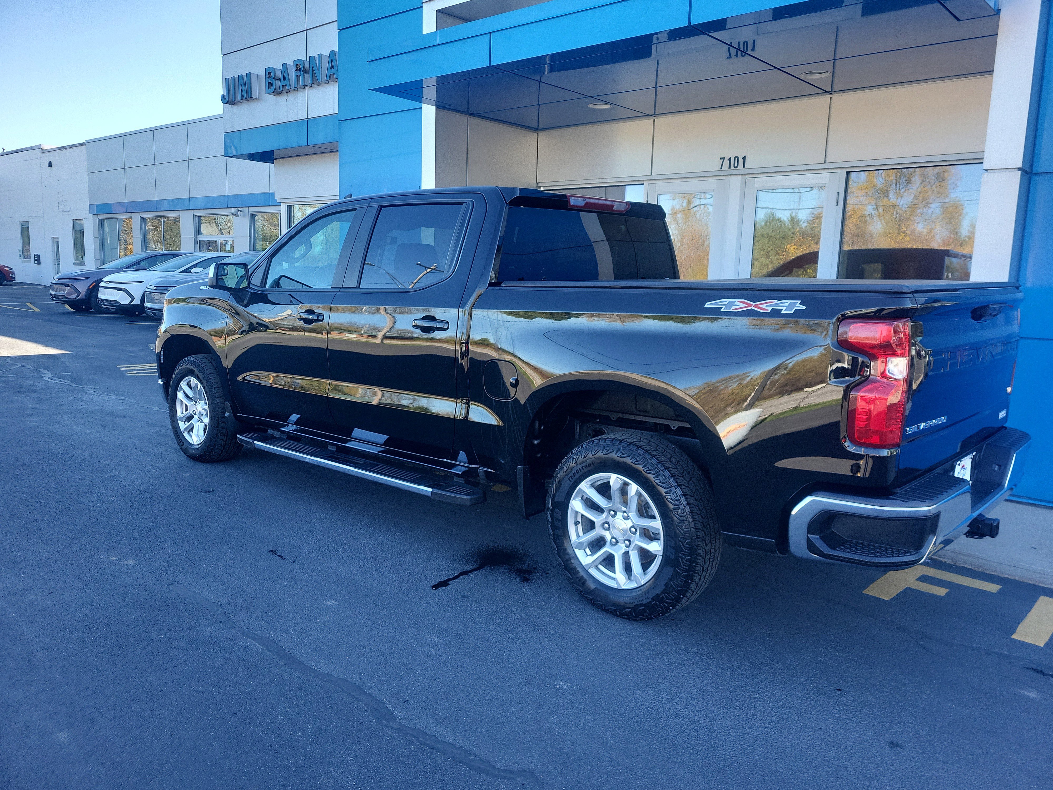 Certified 2022 Chevrolet Silverado 1500 LT image 8