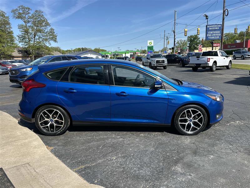 Used 2018 Ford Focus SEL w/ Cold Weather Package FWD image 2