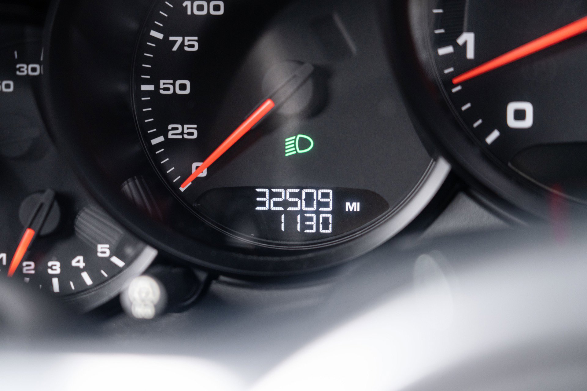 Used 2015 Porsche 911 Carrera GTS RWD image 57