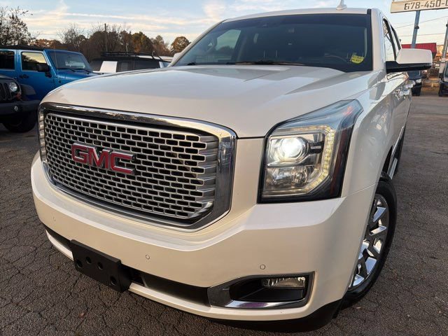 Used 2015 GMC Yukon Denali w/ Open Road Package image 2