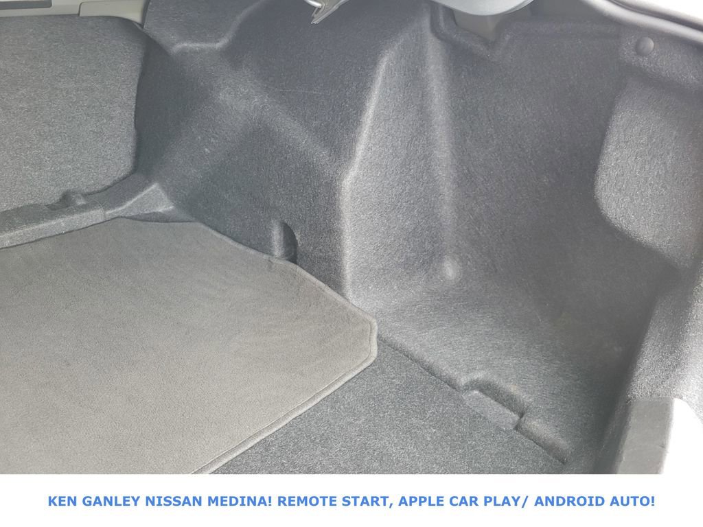 Used 2024 Chevrolet Malibu LT image 46