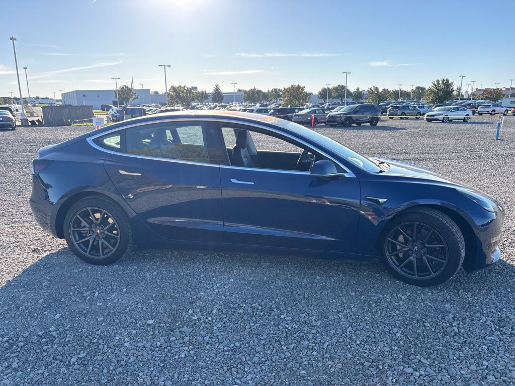 Used 2018 Tesla Model 3 Long Range AWD/4WD image 10