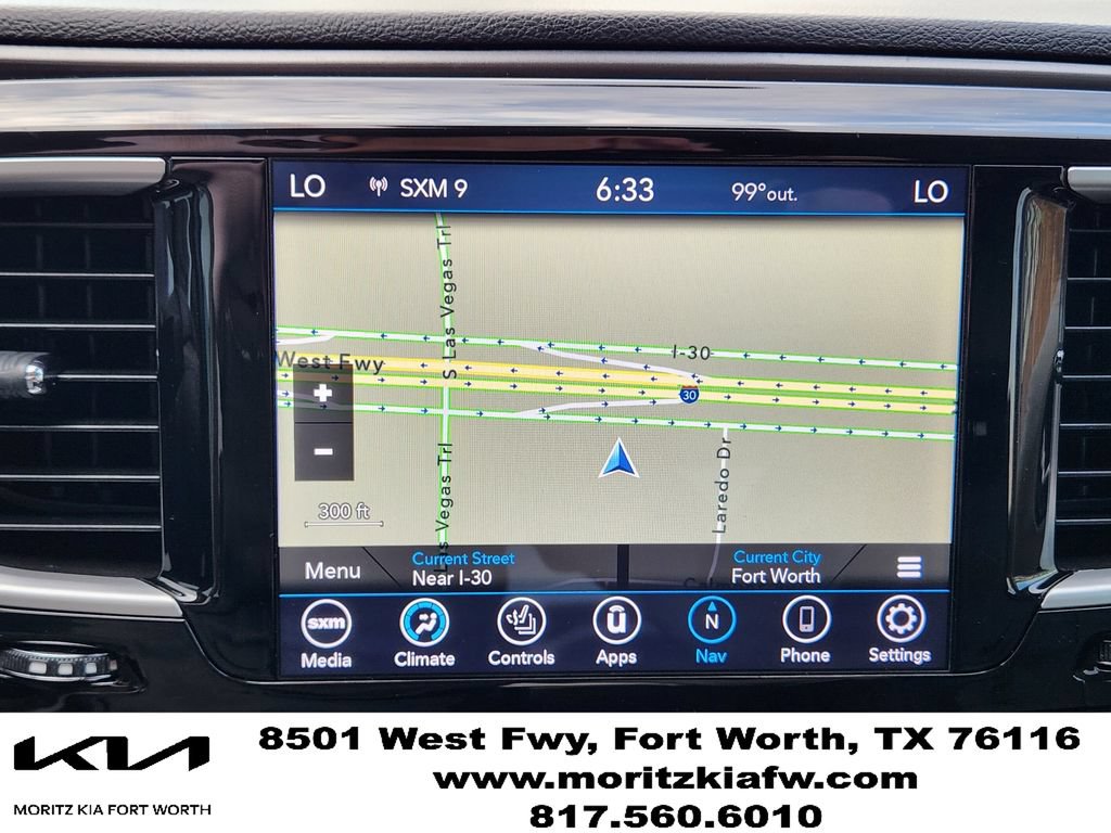 Used 2020 Chrysler Pacifica Touring-L w/ Advanced Safetytec Group FWD image 15