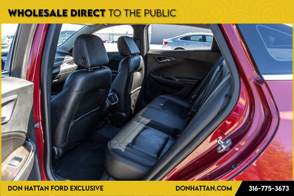 Used 2017 Chevrolet Malibu Premier w/ Premier Sun and Wheel Package FWD image 18