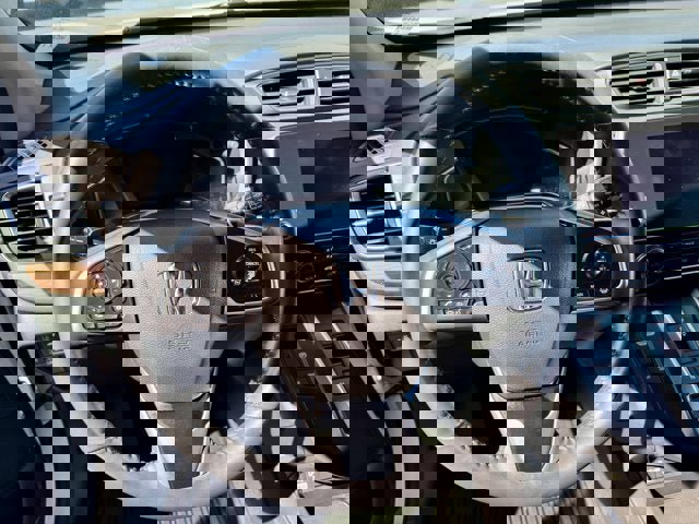 Used 2022 Honda CR-V EX-L image 16