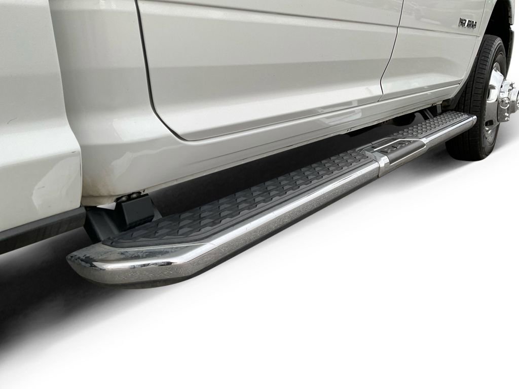 Used 2024 RAM 3500 Big Horn image 18