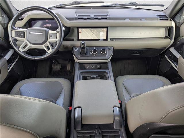 Used 2020 Land Rover Defender 110 SE AWD/4WD image 14