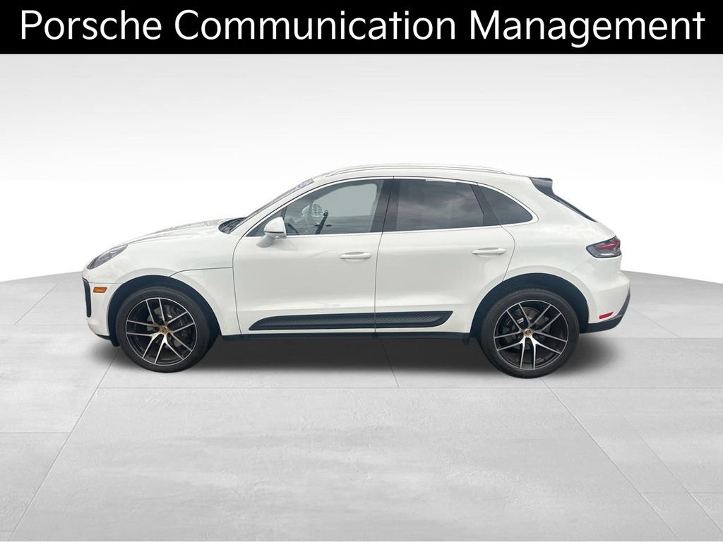 Used 2023 Porsche Macan Base image 4