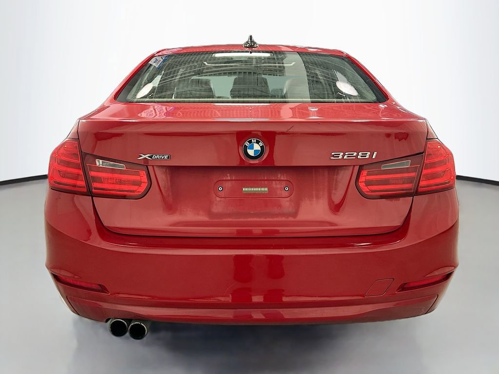 Used 2013 BMW 328i xDrive Sedan AWD/4WD image 7