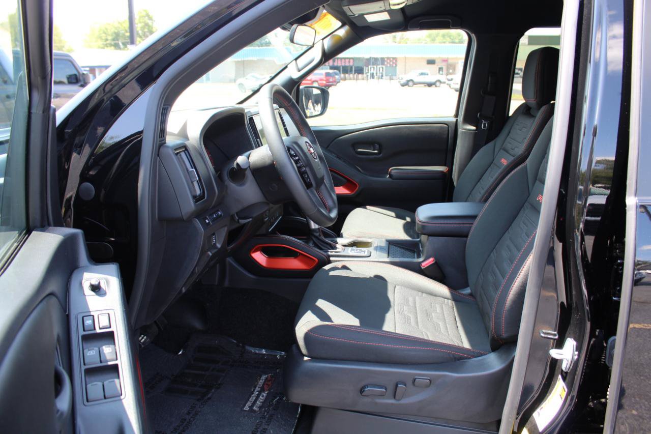 Used 2026 Nissan Frontier PRO-4X w/ Pro-4x Convenience Package AWD/4WD image 9