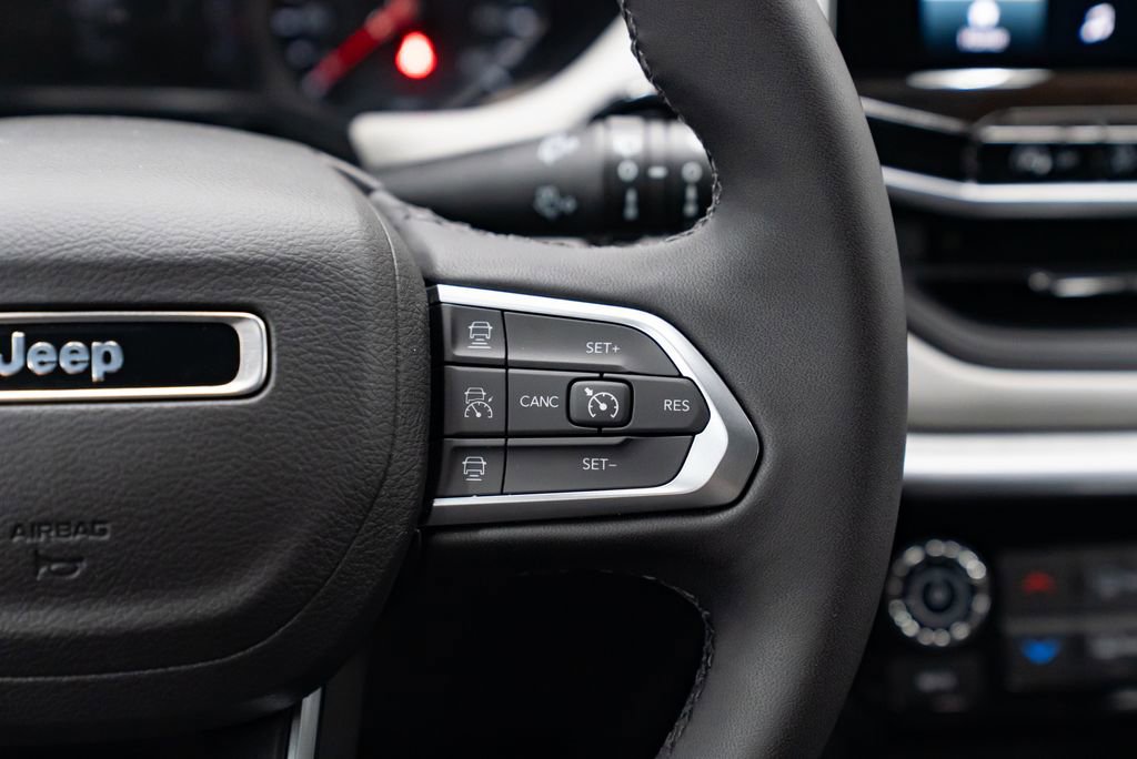 New 2026 Jeep Compass Limited image 14