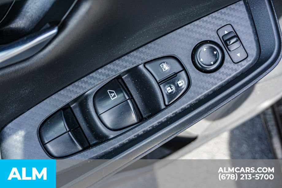 Used 2023 Nissan Sentra SV FWD image 45