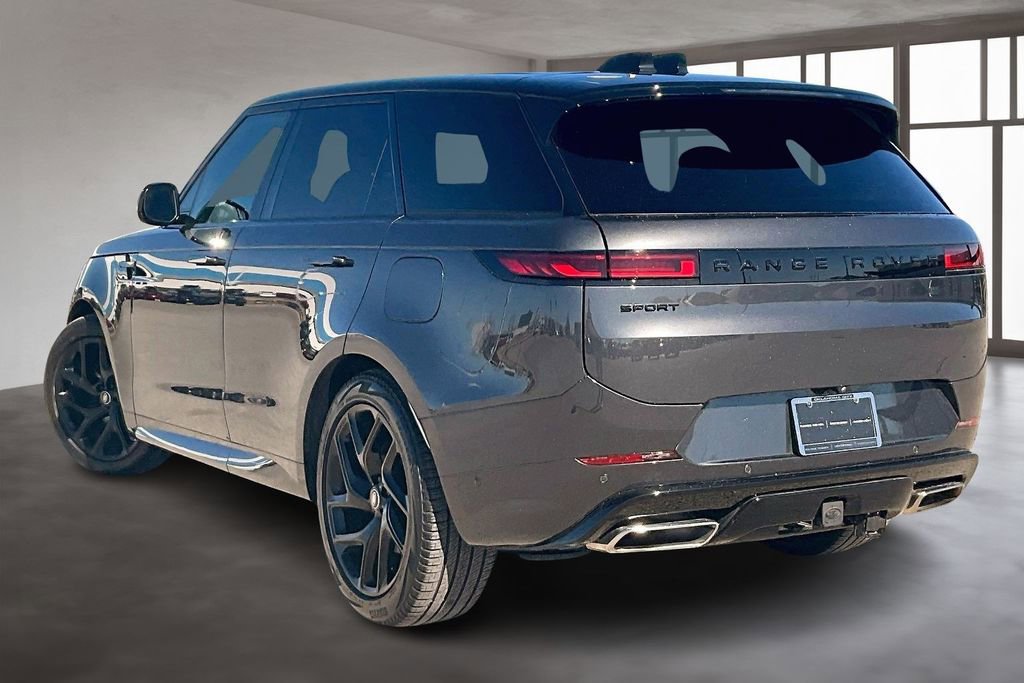Used 2025 Land Rover Range Rover Sport Dynamic SE image 12