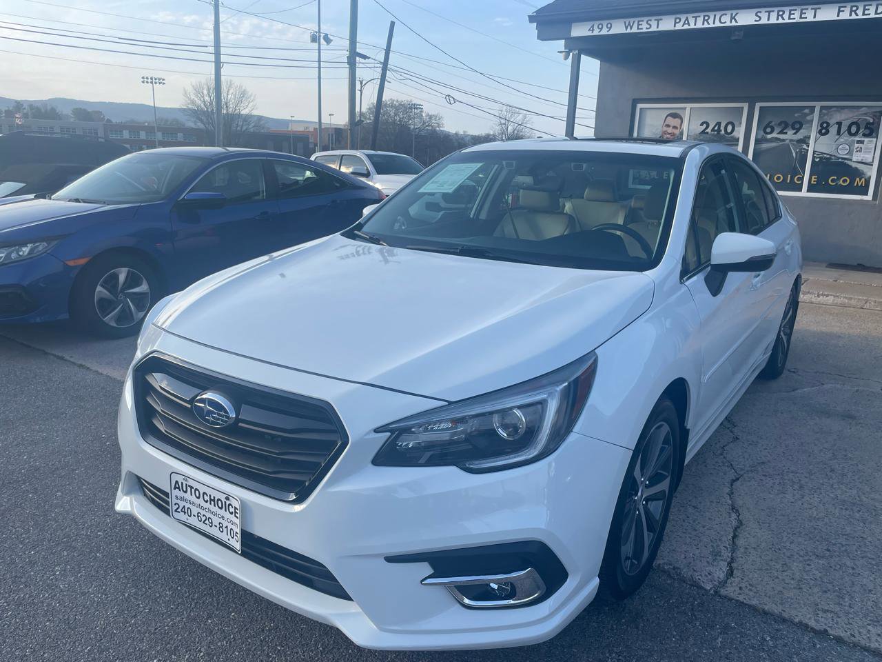 Used 2018 Subaru Legacy 3.6R Limited image 1