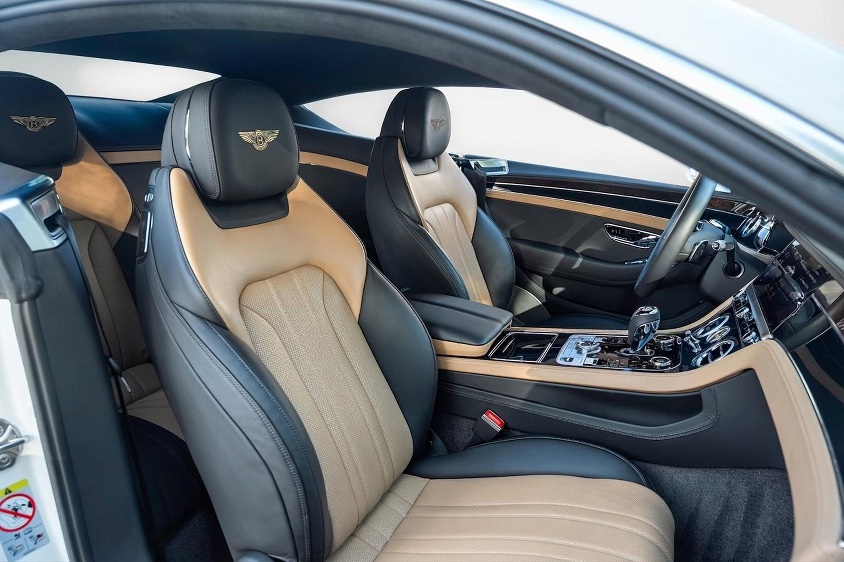Used 2023 Bentley Continental GT V8 AWD/4WD image 19