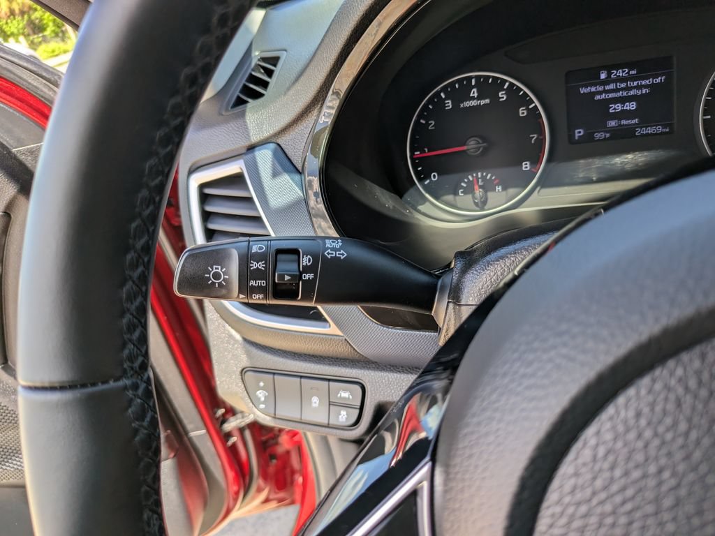 Certified 2023 Kia Seltos S FWD image 31