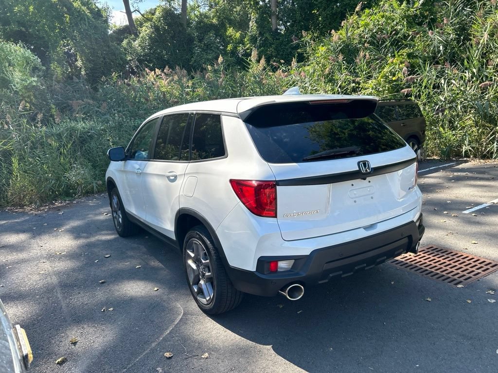 Used 2023 Honda Passport EX-L image 6