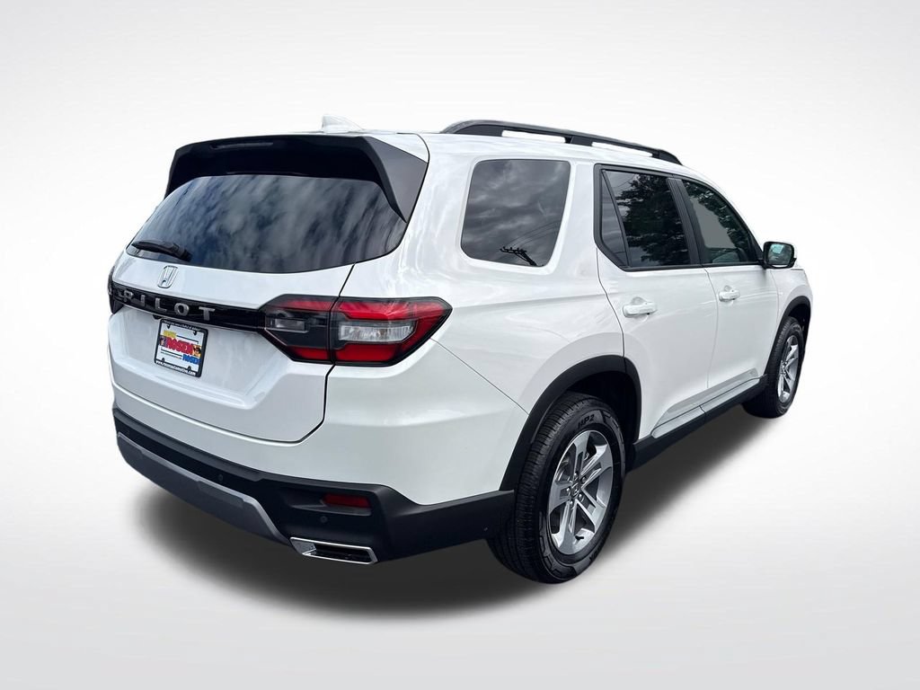 Certified 2026 Honda Pilot EX-L image 5