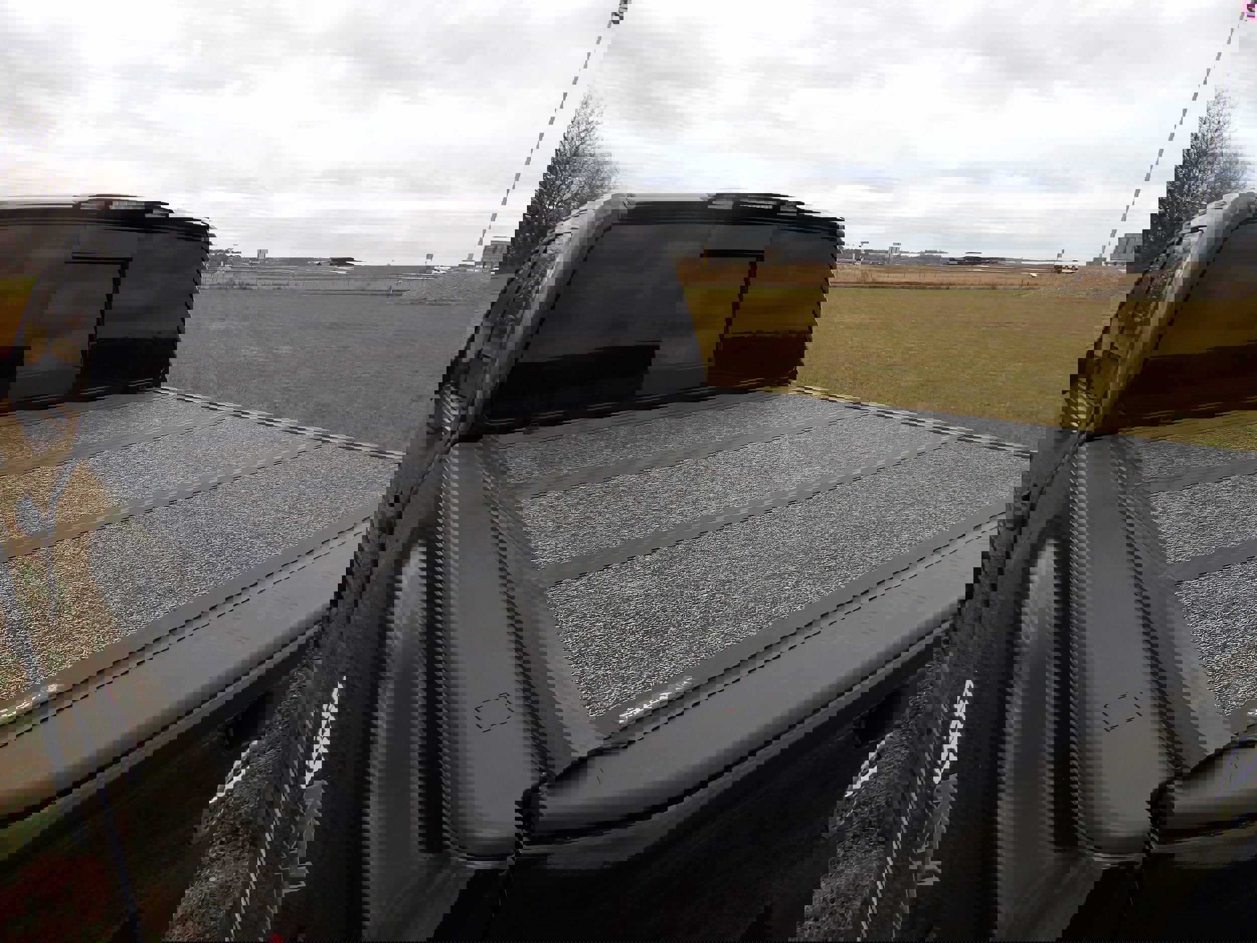 Used 2017 Nissan Titan PRO-4X image 10