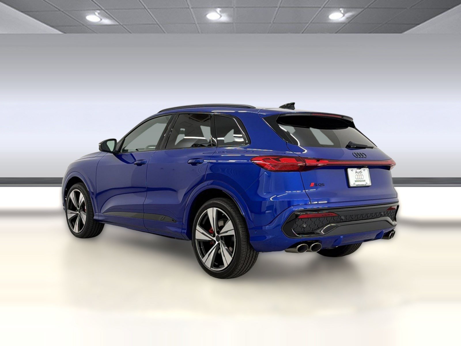 New 2026 Audi SQ5 Prestige AWD/4WD image 3