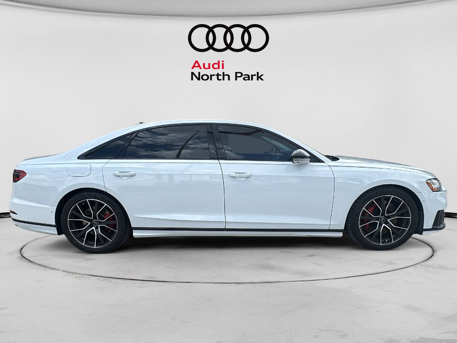 Used 2020 Audi S8 L w/ S8 Executive Package AWD/4WD image 8