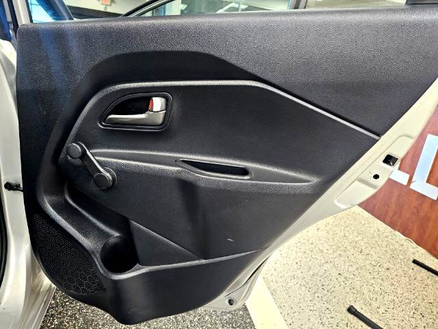 Used 2015 Kia Rio LX image 25