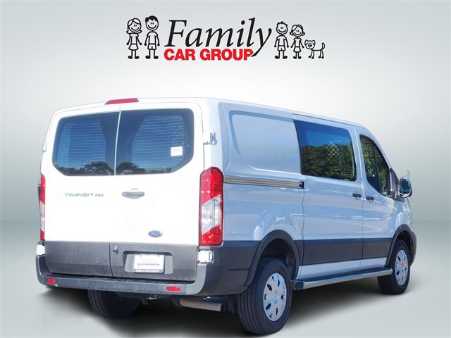 Used 2024 Ford Transit 250 Low Roof w/ Exterior Upgrade Package image 4