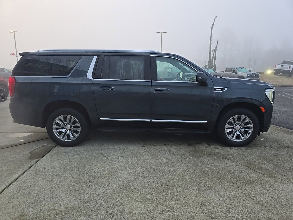 Used 2021 GMC Yukon XL Denali image 7