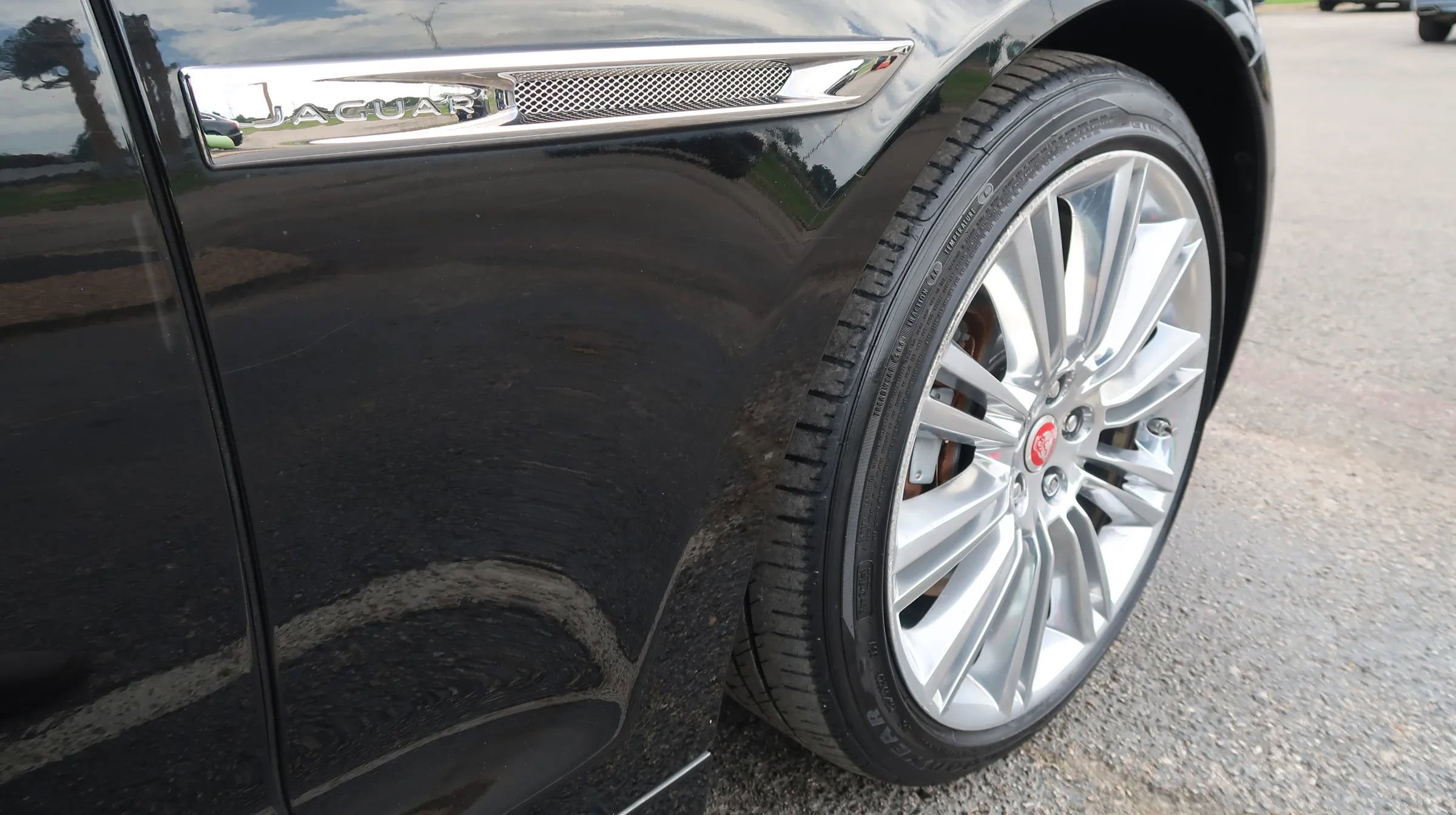Used 2017 Jaguar XJ R-Sport AWD/4WD image 59