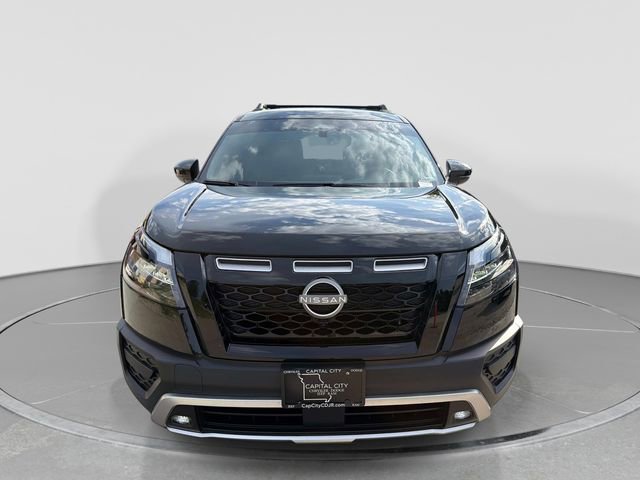 Used 2025 Nissan Pathfinder Rock Creek AWD/4WD image 9
