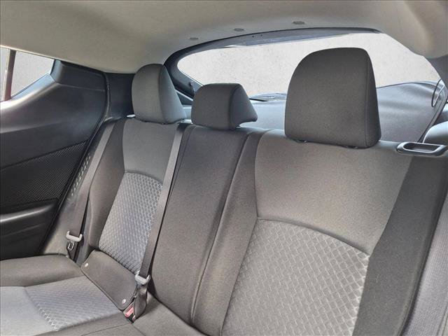 Used 2021 Toyota C-HR LE FWD image 17