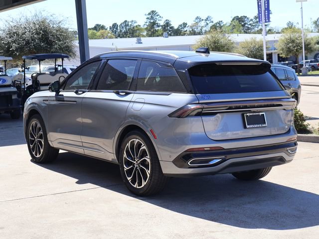 Used 2024 Lincoln Nautilus Reserve w/ Equipment Group 202A image 5