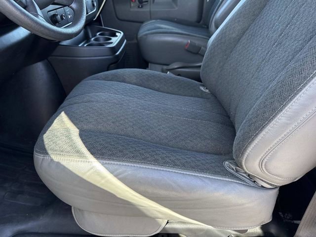 Used 2024 GMC Savana 2500 w/ Driver Convenience Package image 20