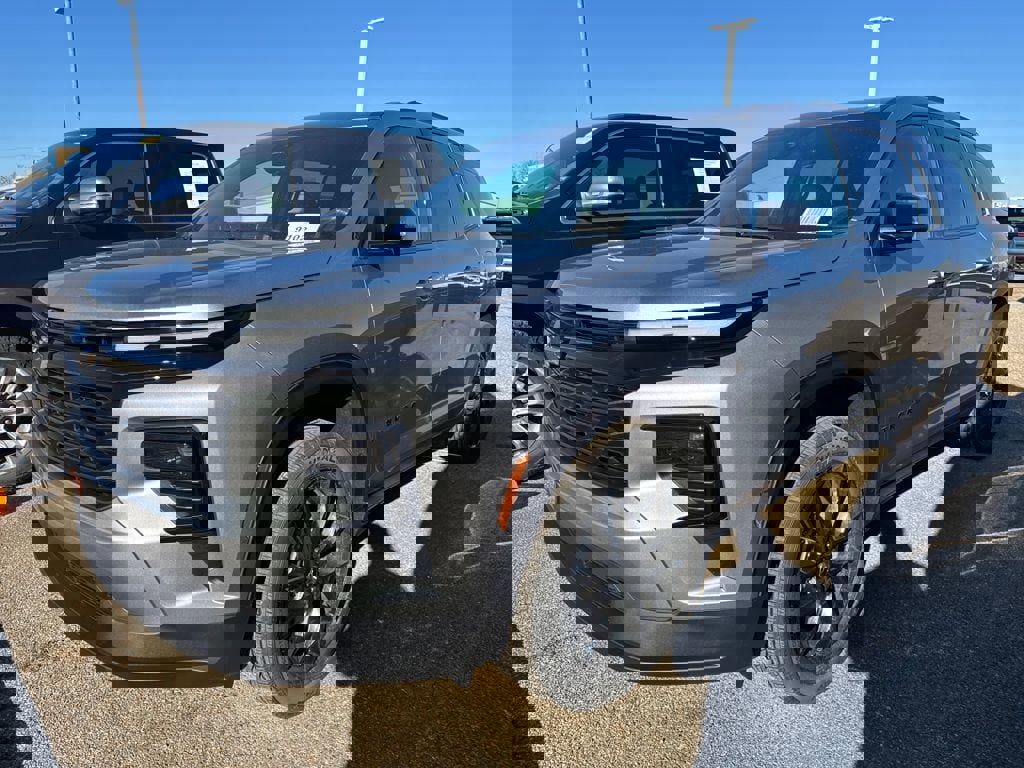 New 2026 Chevrolet Traverse LT w/ Midnight/Sport Edition image 1