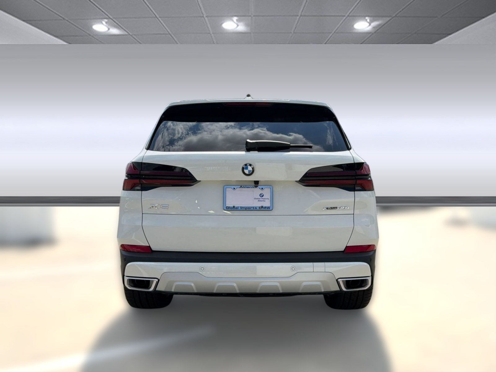Used 2026 BMW X5 xDrive40i w/ Premium Package AWD/4WD image 9