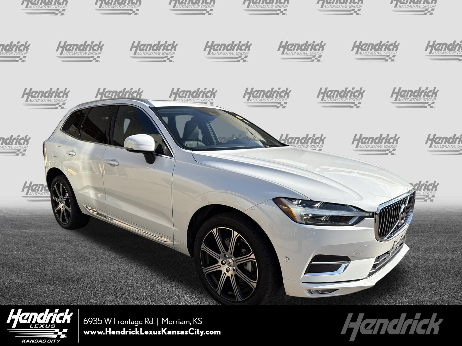 Used 2021 Volvo XC60 T5 Inscription w/ Advanced Package image 1