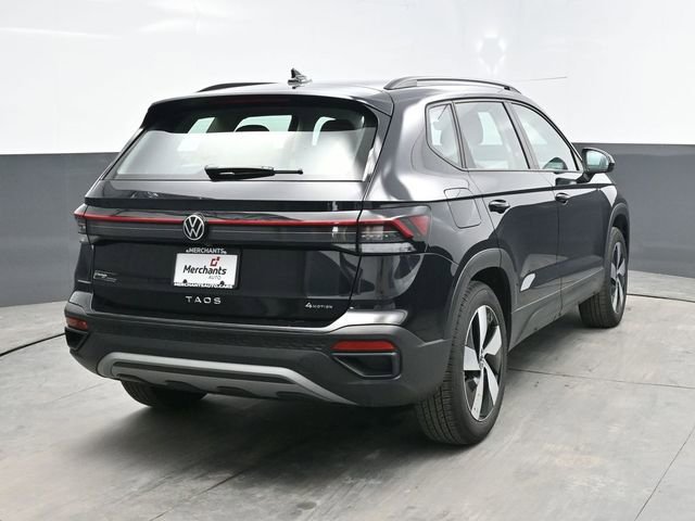 Used 2025 Volkswagen Taos S AWD/4WD image 6