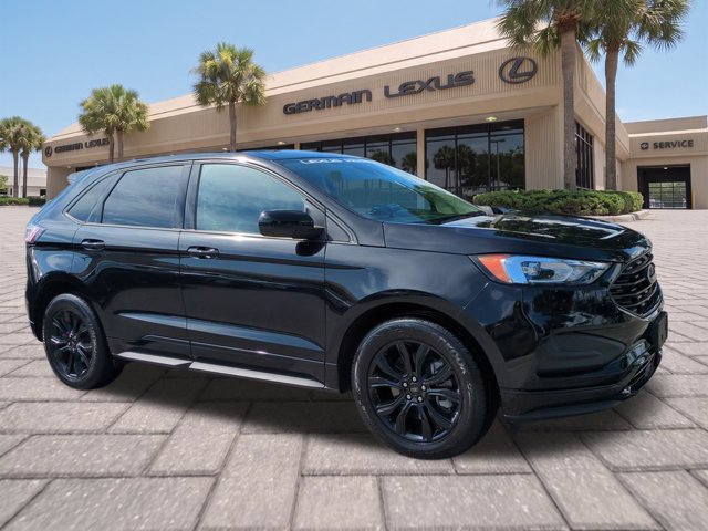 Used 2024 Ford Edge SE w/ Black Appearance Package