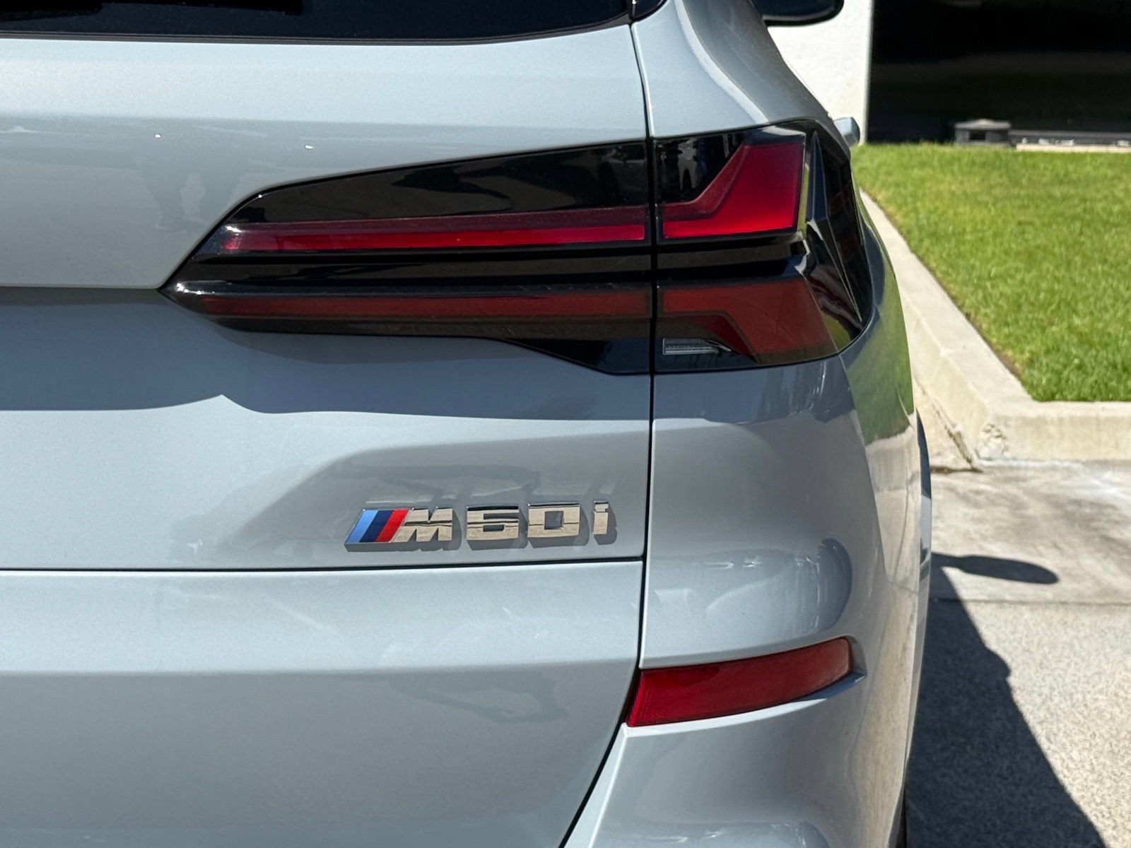 Used 2025 BMW X5 M60i AWD/4WD image 14