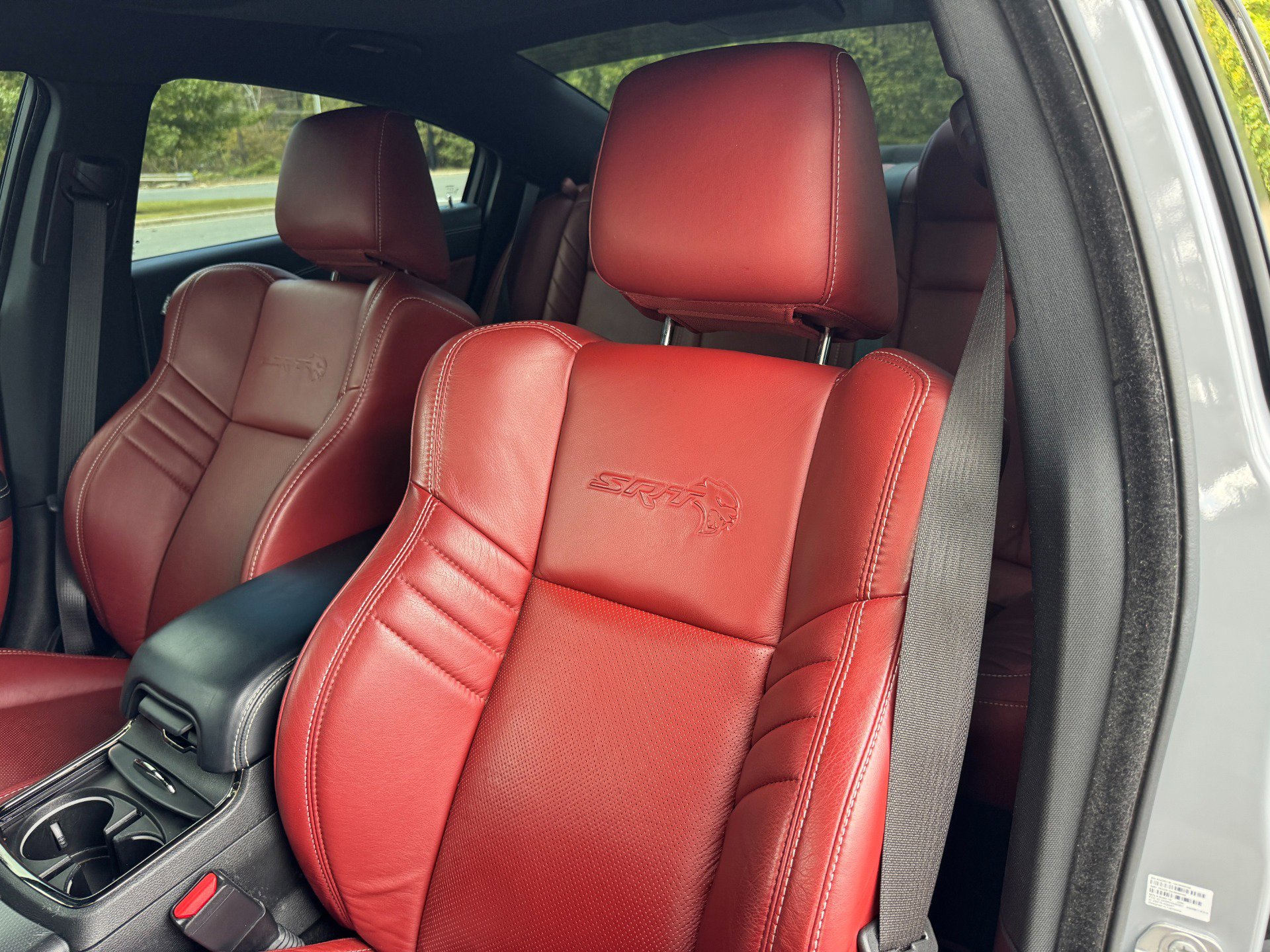 Used 2022 Dodge Charger SRT Hellcat w/ Harman/Kardon Audio Group image 27