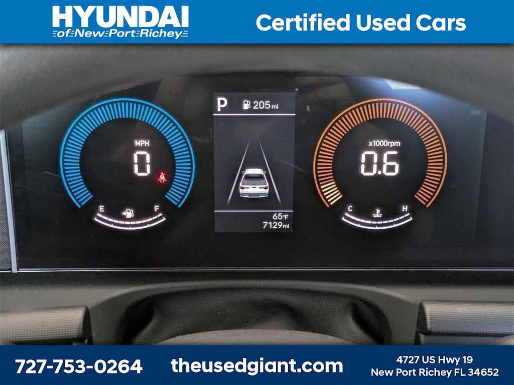 Used 2025 Hyundai Santa Cruz SEL image 31