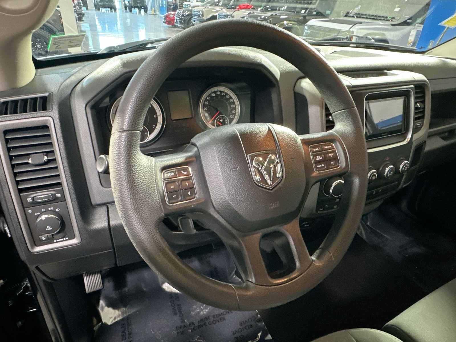 Used 2016 RAM 1500 Express image 18