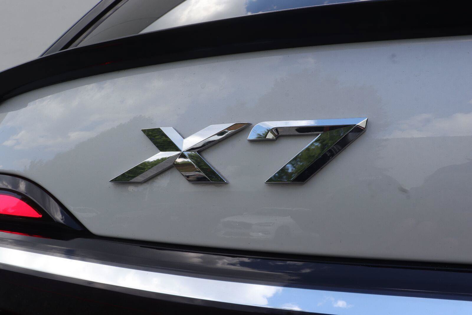 Used 2025 BMW X7 xDrive40i AWD/4WD image 10